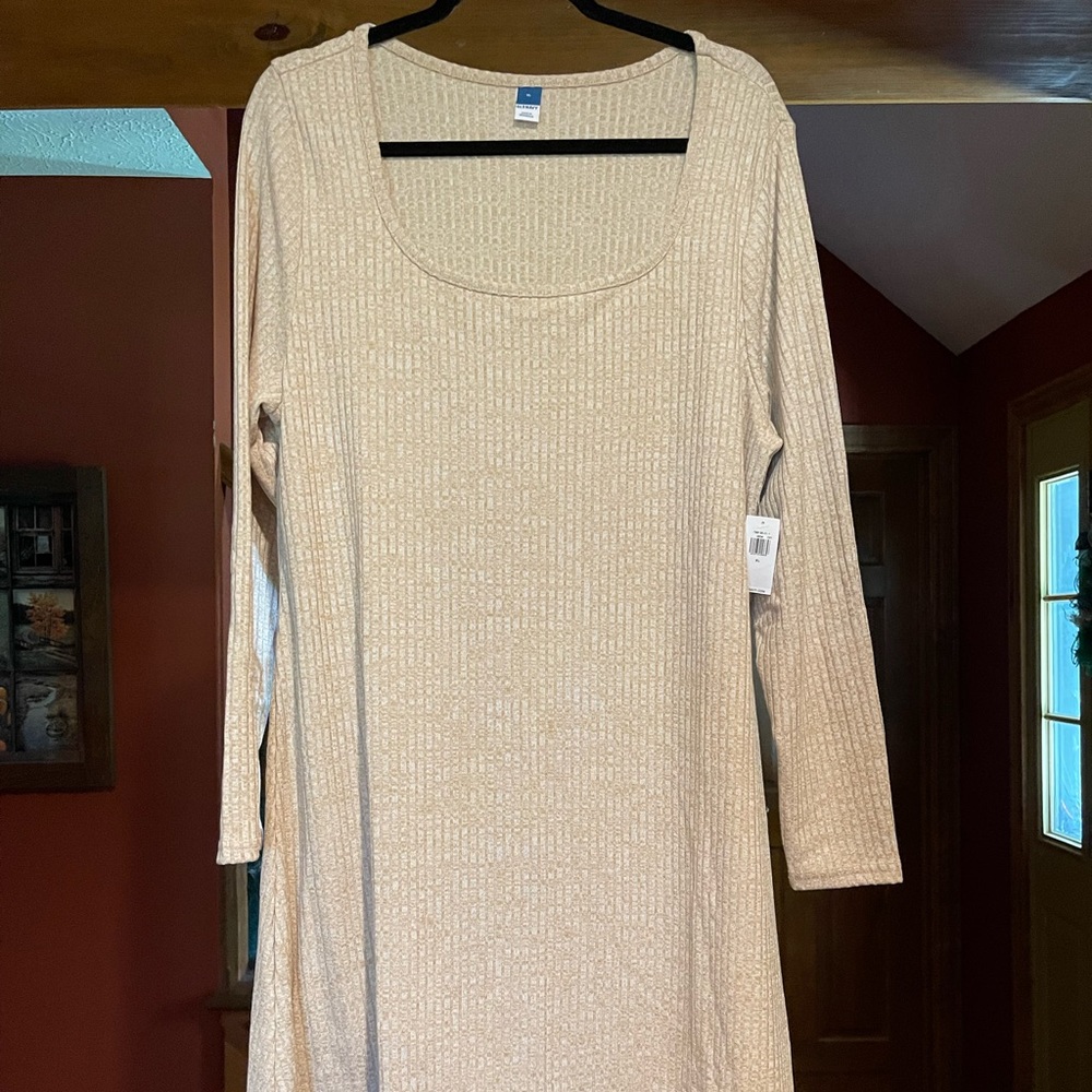 Soft sweater dress. Light weight. Perfect for a cool summer date/party dress.NWT